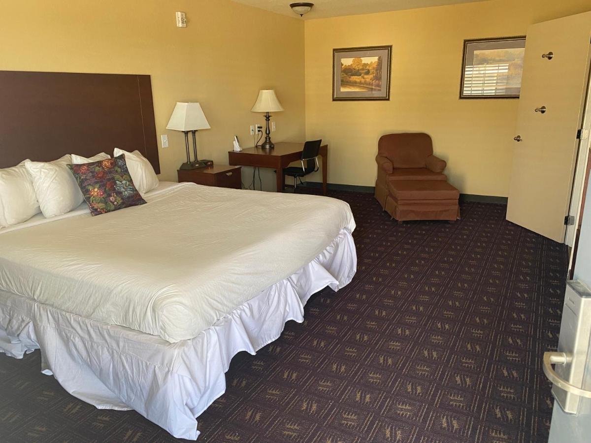 Southern Inns And Suites Now Offering Rv Spaces For Rent Yorktown Екстер'єр фото