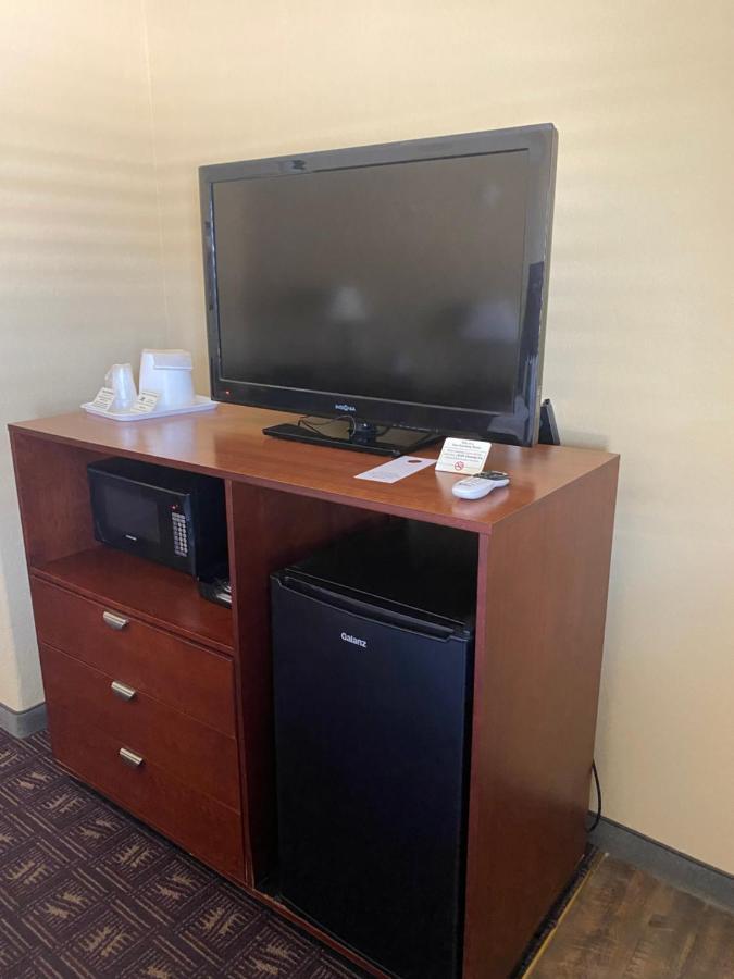 Southern Inns And Suites Now Offering Rv Spaces For Rent Yorktown Екстер'єр фото