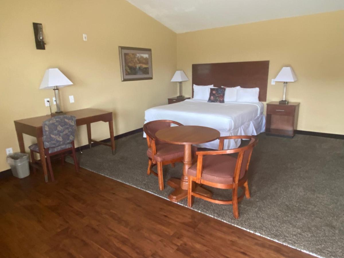 Southern Inns And Suites Now Offering Rv Spaces For Rent Yorktown Екстер'єр фото